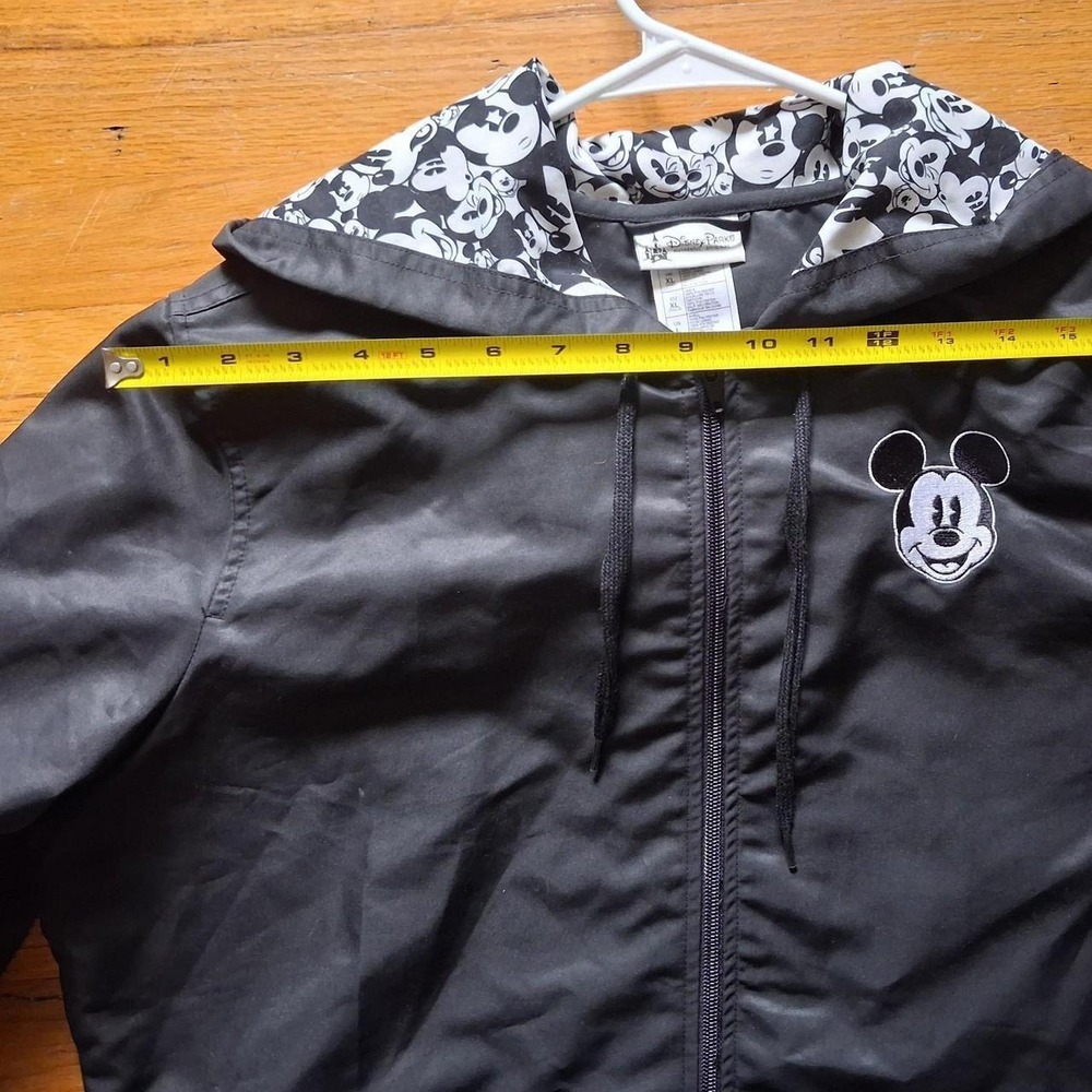 Disney Parks Jacket Mens XL Black Mickey Mouse Hooded Windbreaker Zip Up Coat - Picture 6 of 8